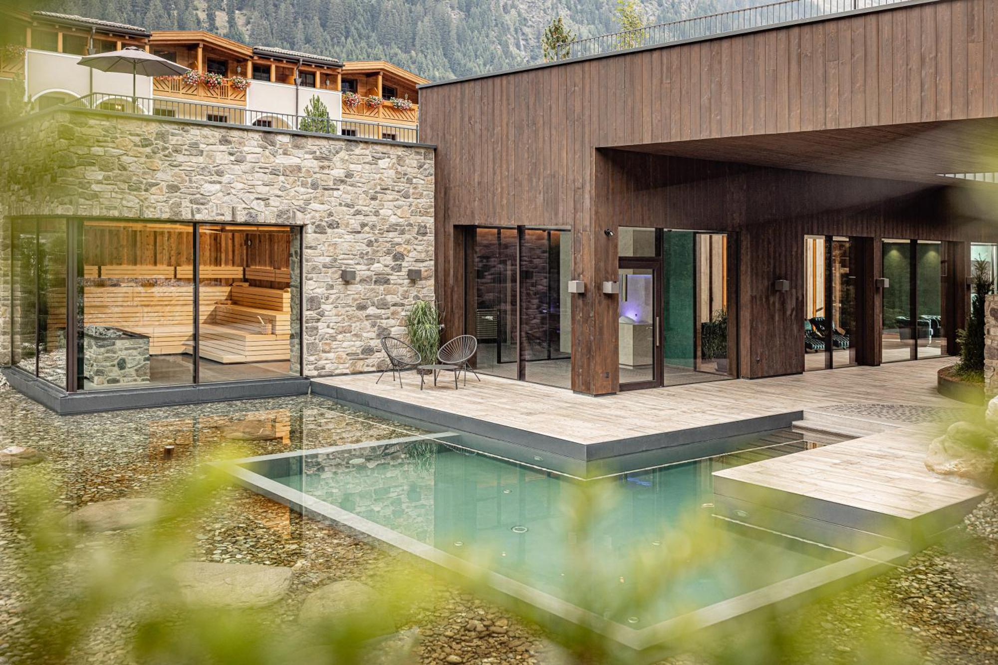 Hotel Schneeberg Family Spa Resort Ridanna Exterior foto