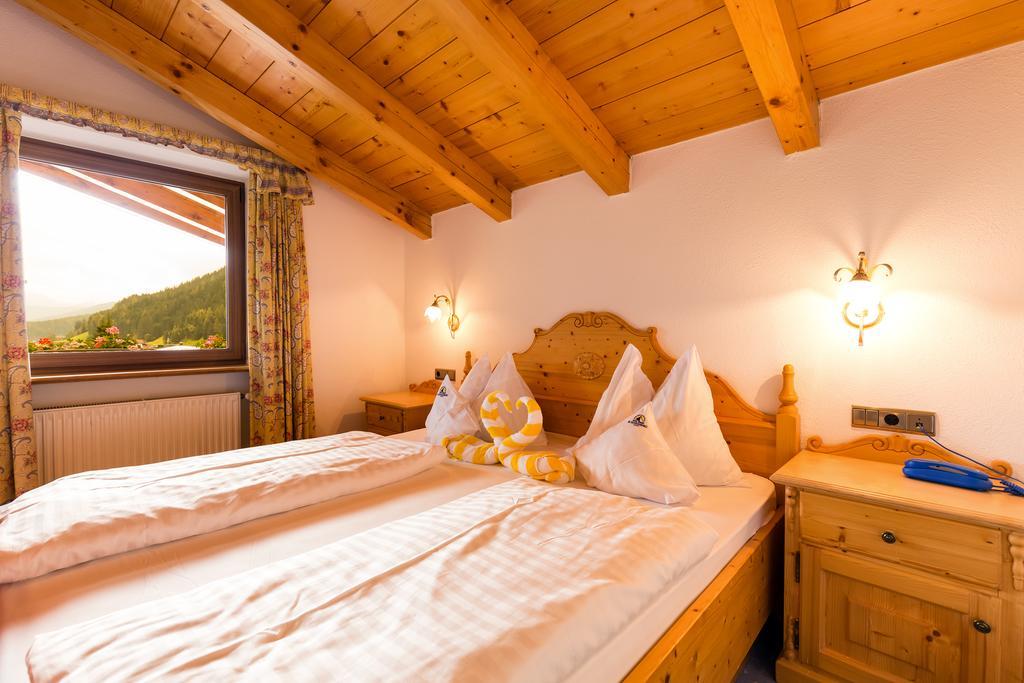 Hotel Schneeberg Family Spa Resort Ridanna Exterior foto