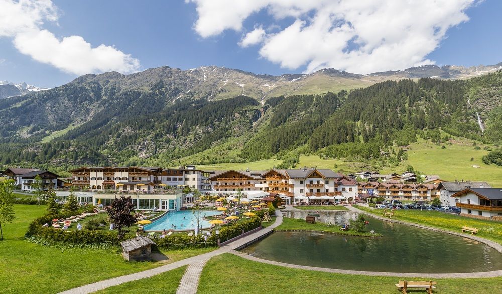 Hotel Schneeberg Family Spa Resort Ridanna Exterior foto