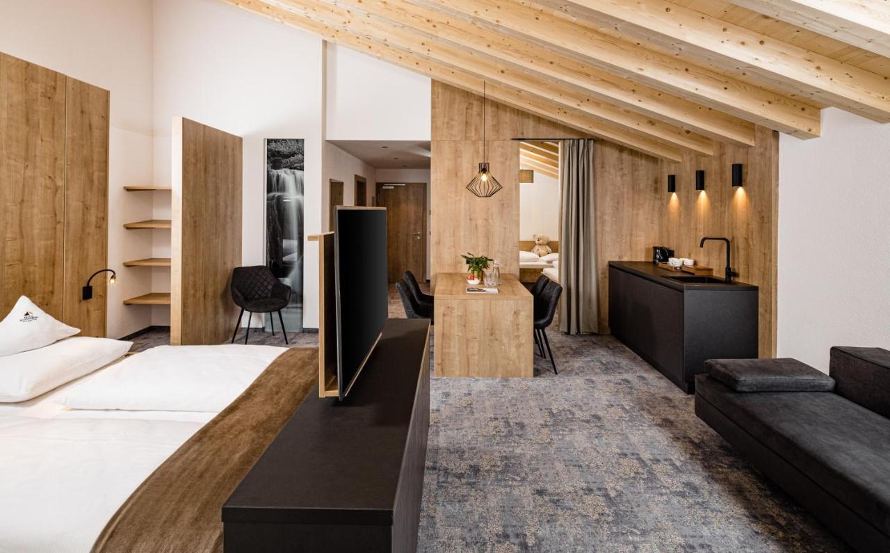 Hotel Schneeberg Family Spa Resort Ridanna Exterior foto